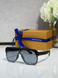 Picture of Louis Vuitton Sunglasses _SKUfw77097976fw